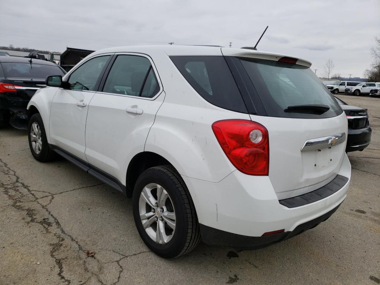Photo 3 from auction – 2015 CHEVROLET EQUINOX LS with VIN 2GNALAEKXF6133643