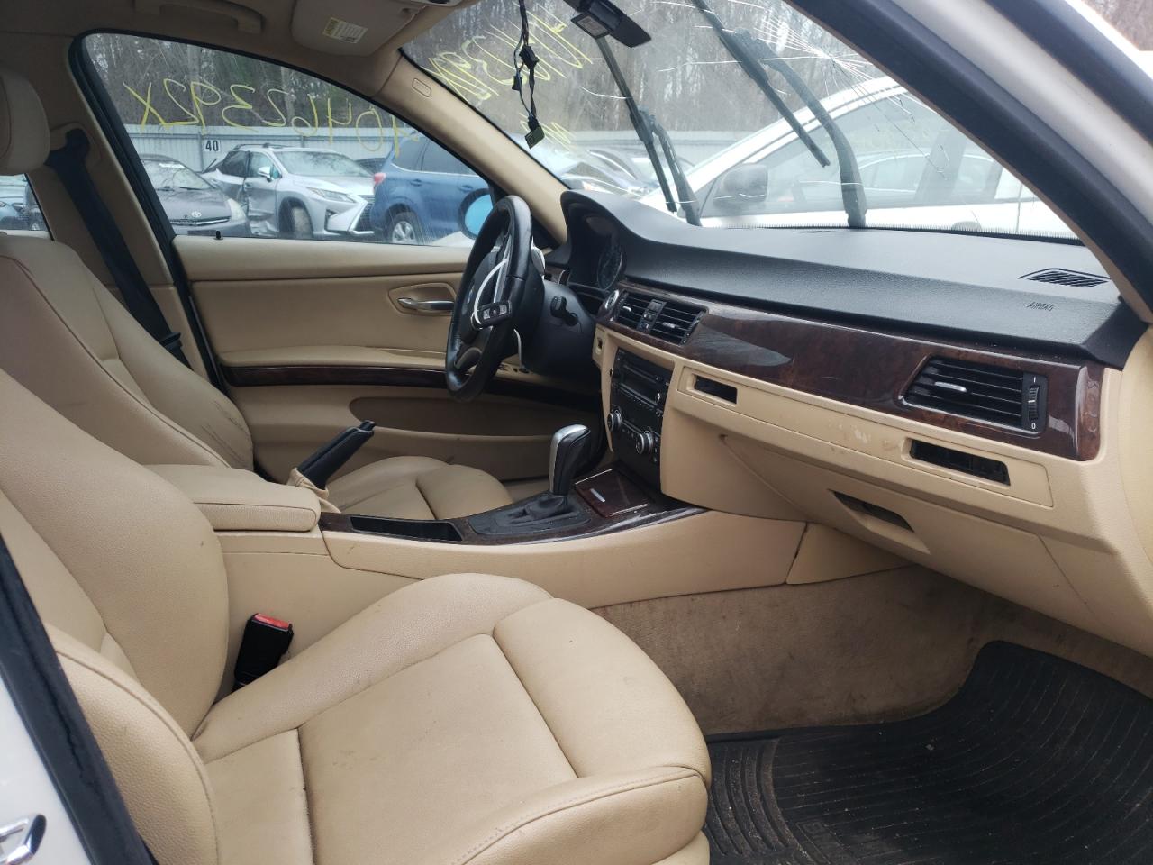 Photo 5 from auction – 2008 BMW 328 I with VIN WBAVA37528NL56466