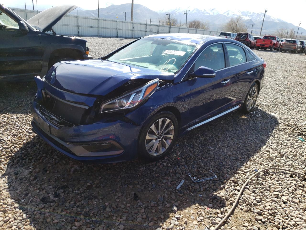 Photo 2 from auction – 2016 HYUNDAI SONATA SPO with VIN 5NPE34AF3GH404091