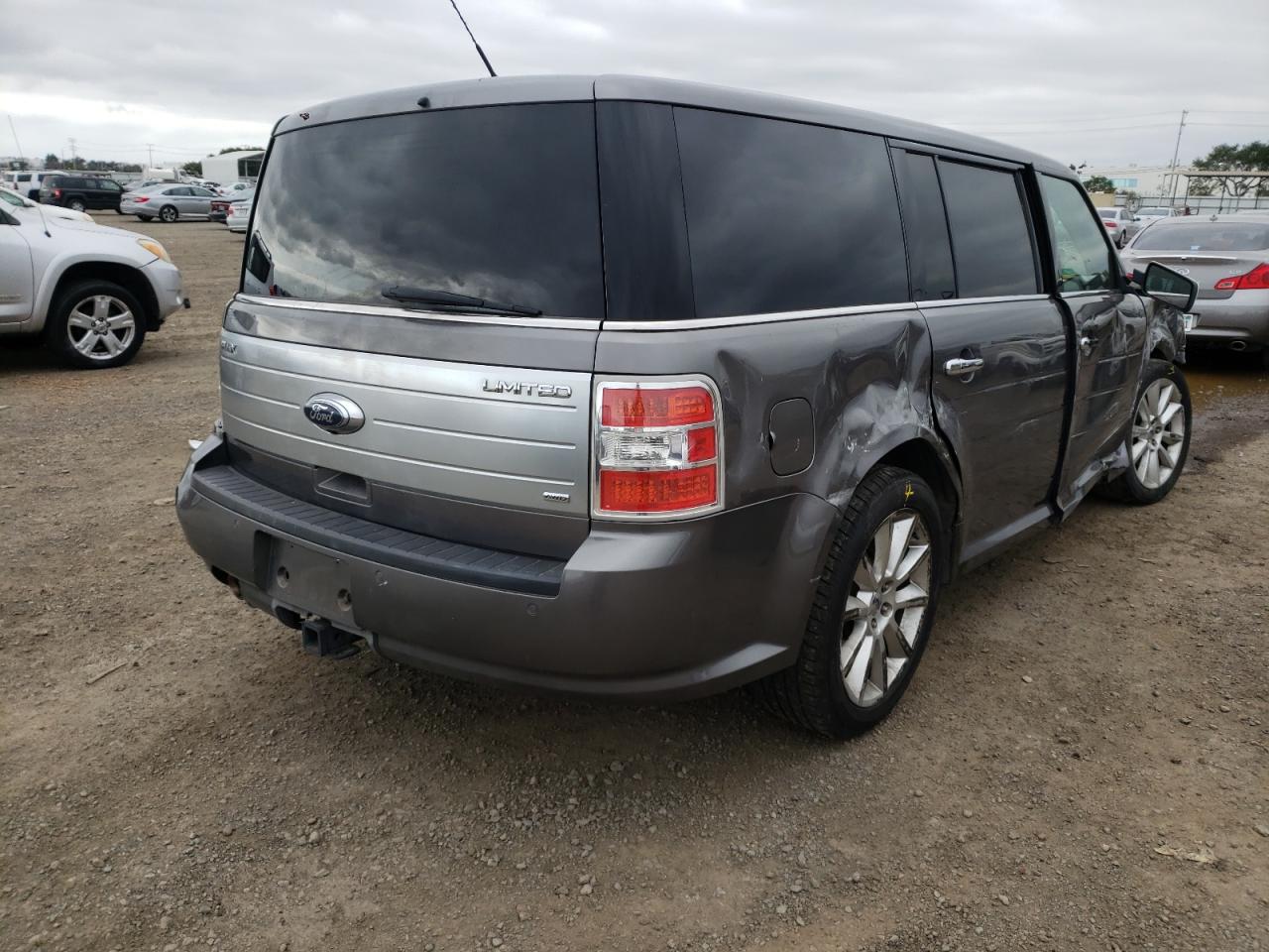 Photo 4 from auction – 2010 FORD FLEX LIMIT with VIN 2FMHK6DC2ABA39348