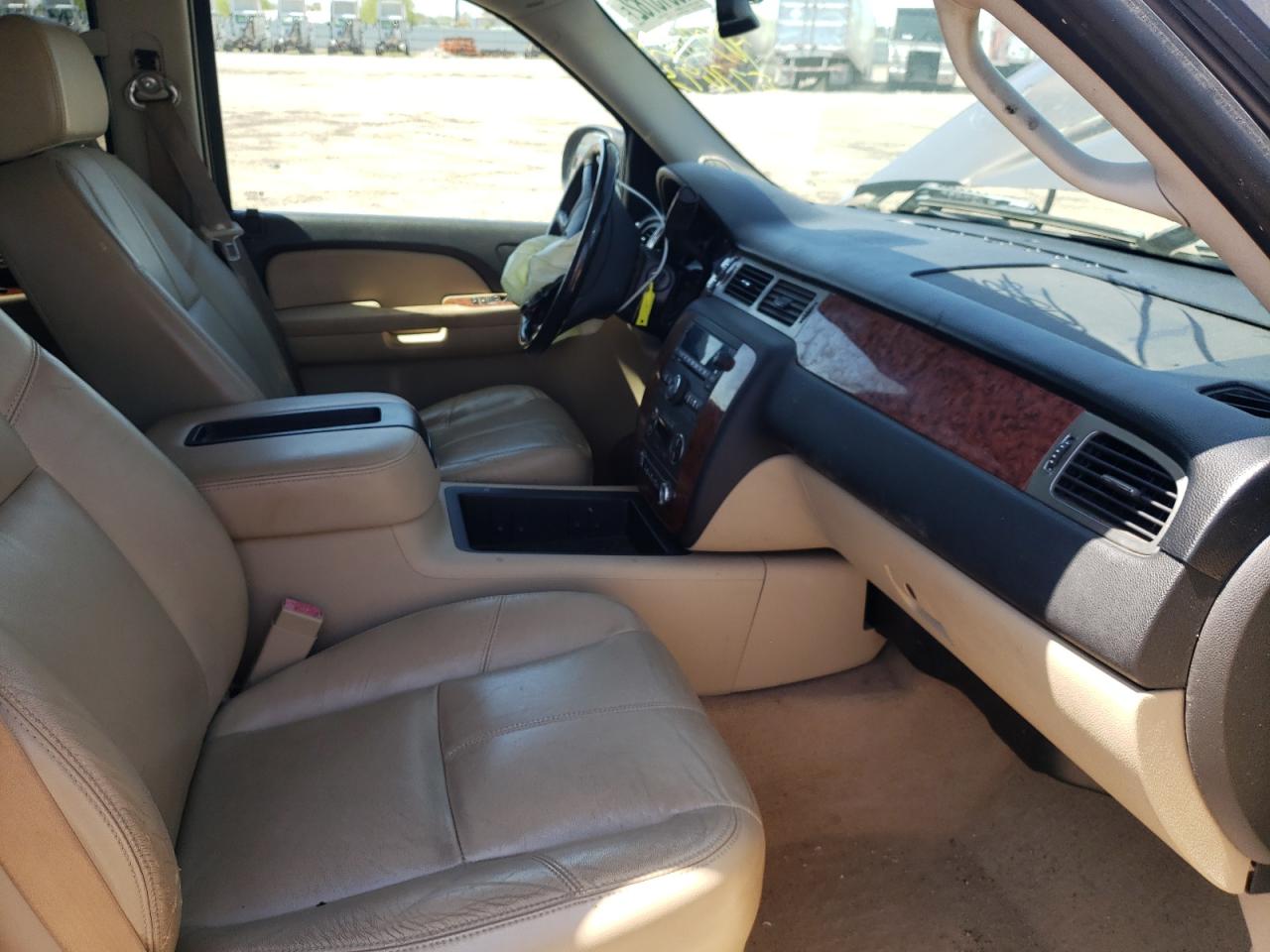 Photo 5 from auction – 2007 CHEVROLET SILVERADO with VIN 2GCEK13M971577693