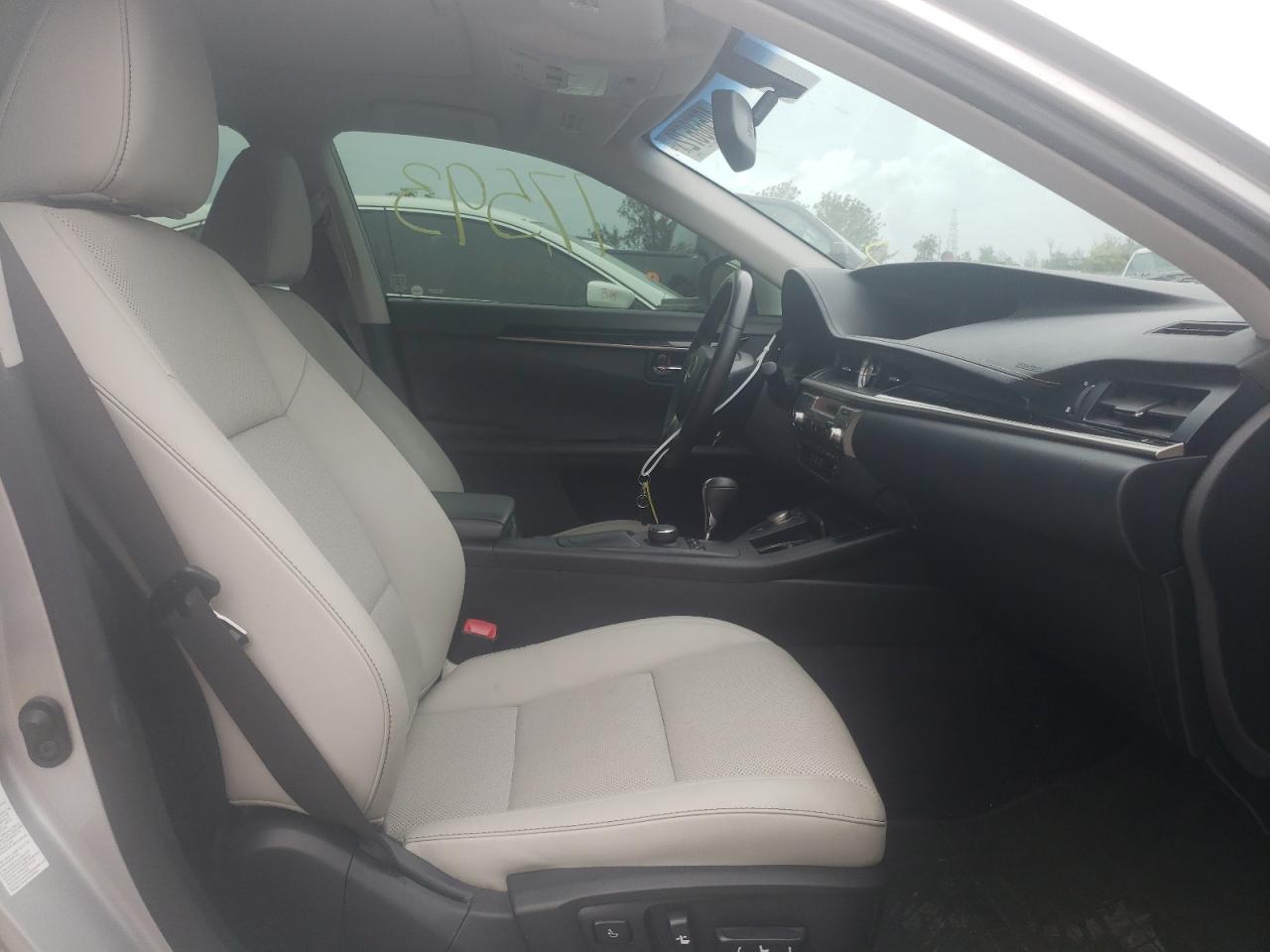 Photo 5 from auction – 2015 LEXUS ES 350 with VIN JTHBK1GG4F2182969