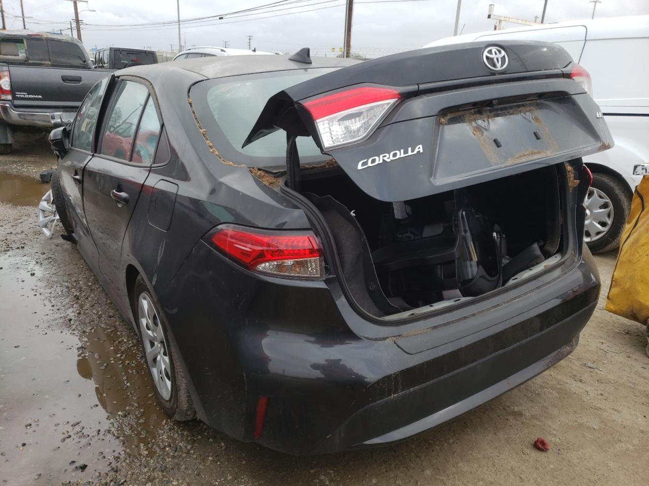 Photo 3 from auction – 2020 TOYOTA COROLLA LE with VIN 5YFEPRAE4LP137677