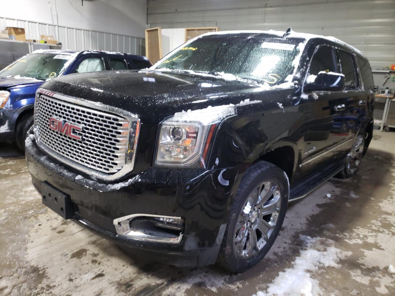 Photo 2 from auction – 2015 GMC YUKON DENA with VIN 1GKS2CKJXFR732283