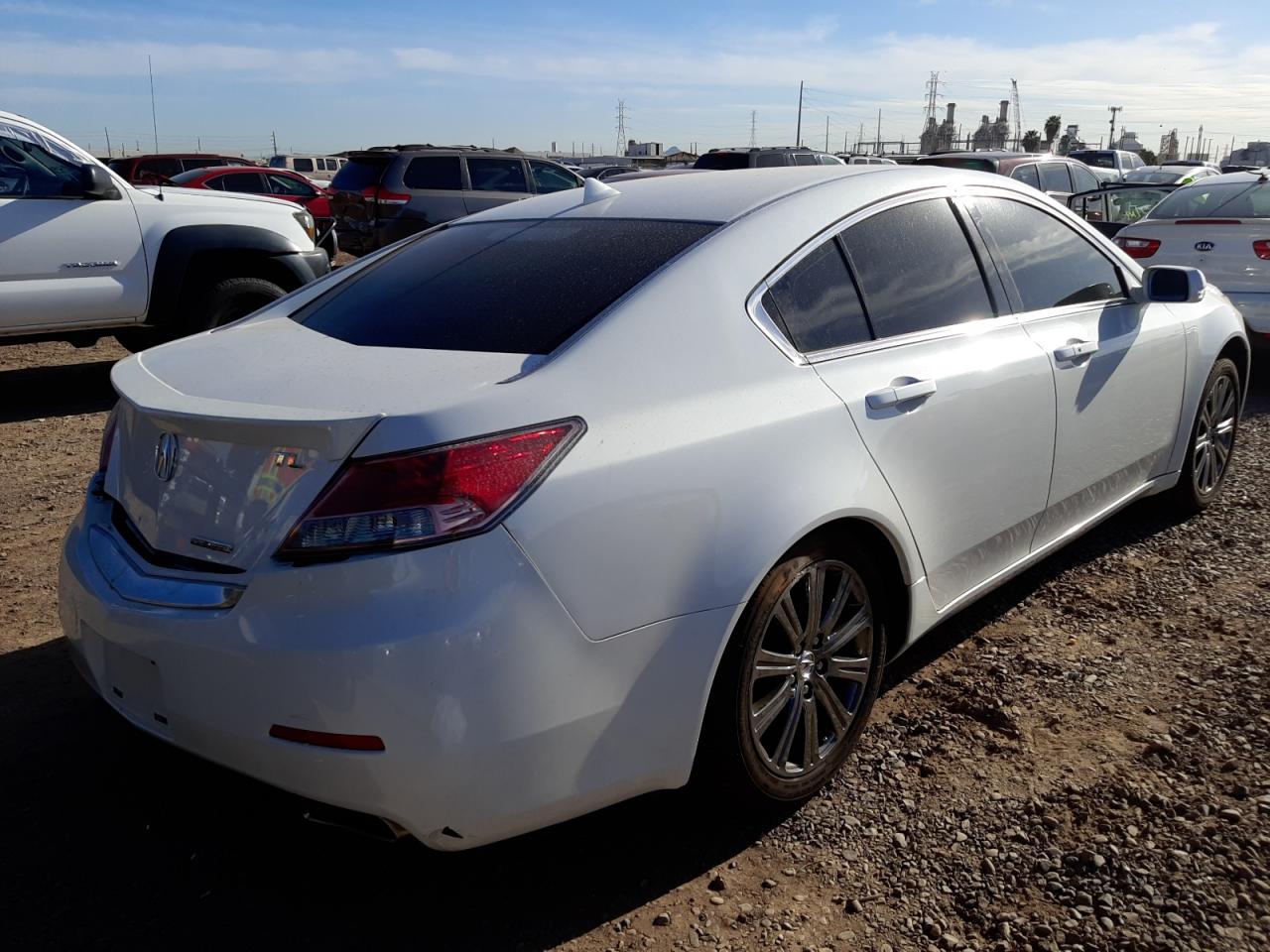 Photo 4 from auction – 2014 ACURA TL SE with VIN 19UUA8F38EA008798