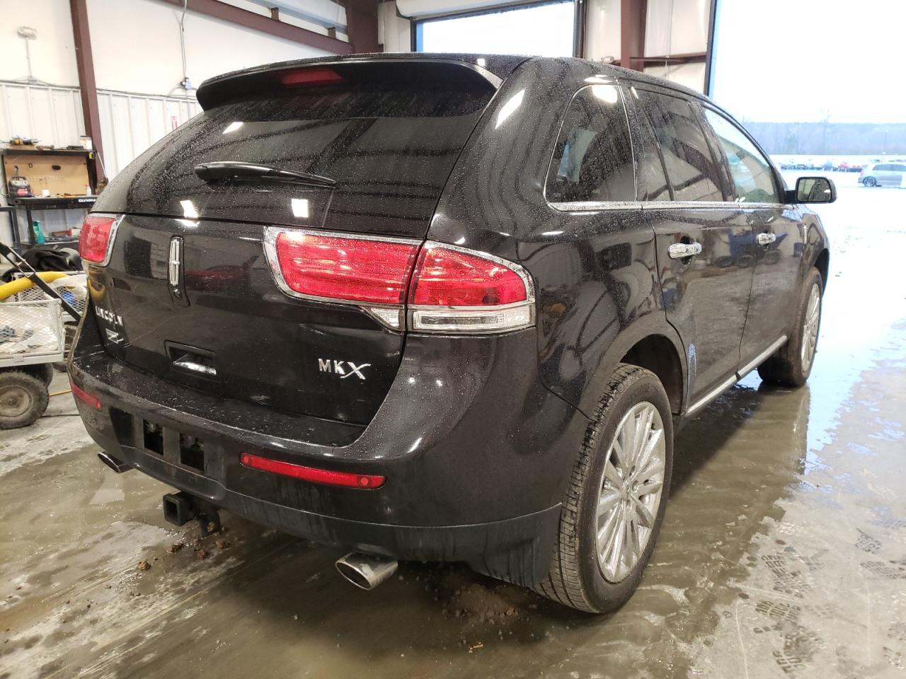 Photo 4 from auction – 2015 LINCOLN MKX with VIN 2LMDJ6JK8FBL24905