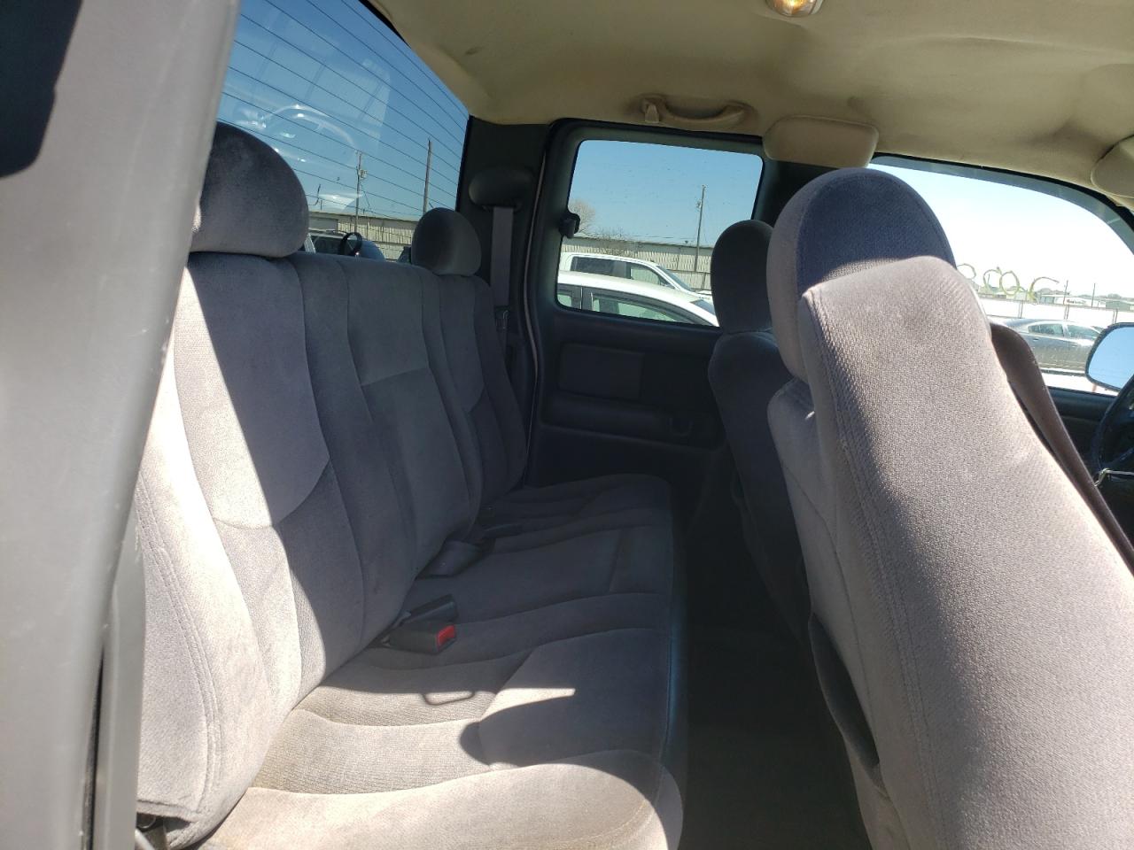 Photo 6 from auction – 2004 GMC NEW SIERRA with VIN 1GTEK19T44E339744