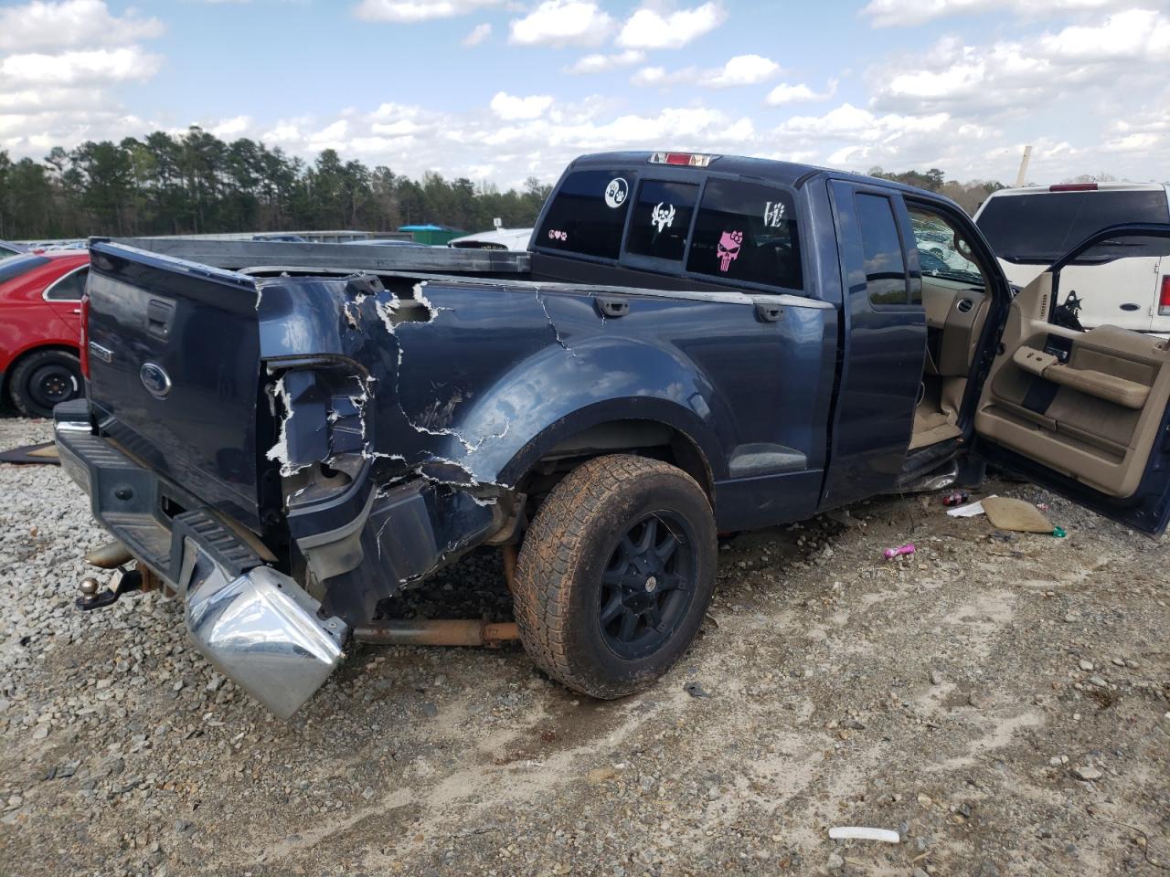 Photo 4 from auction – 2004 FORD F150 with VIN 1FTPX02544KD89299