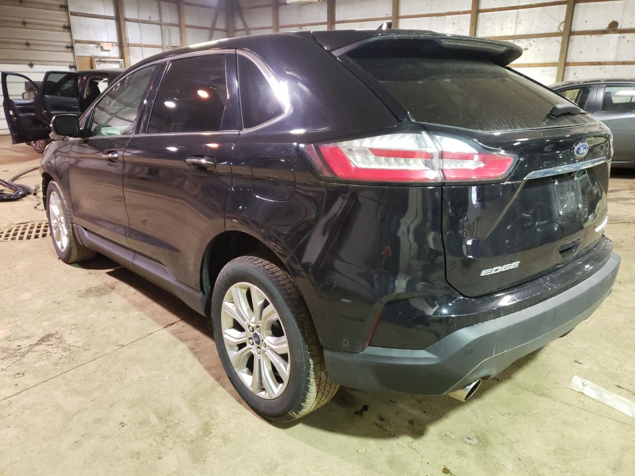 Photo 3 from auction – 2020 FORD EDGE TITAN with VIN 2FMPK3K97LBA15910