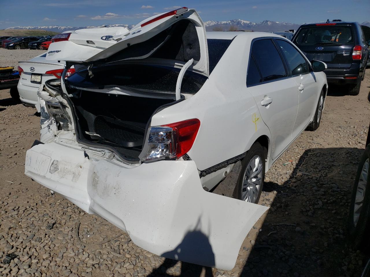 Photo 4 from auction – 2013 TOYOTA CAMRY L with VIN 4T1BF1FK3DU652319