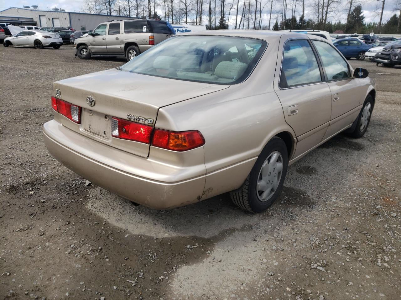 Photo 4 from auction – 2000 TOYOTA CAMRY CE with VIN JT2BG22K6Y0477387