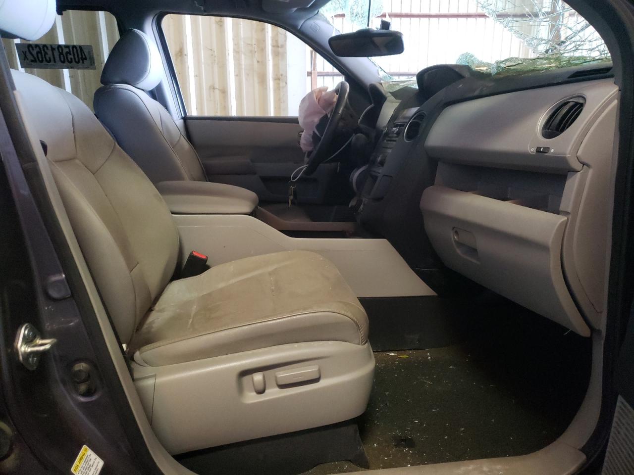 Photo 5 from auction – 2015 HONDA PILOT TOUR with VIN 5FNYF3H9XFB016870