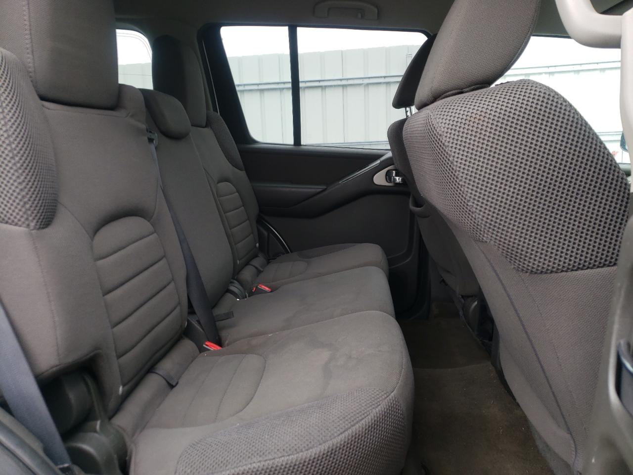 Photo 6 from auction – 2012 NISSAN PATHFINDER with VIN 5N1AR1NB8CC627246