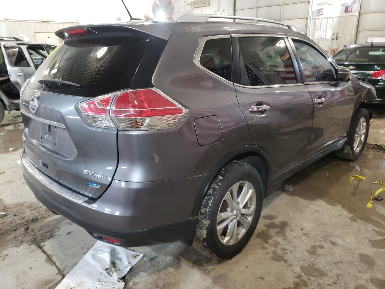 Photo 4 from auction – 2014 NISSAN ROGUE S with VIN 5N1AT2MV1EC847950
