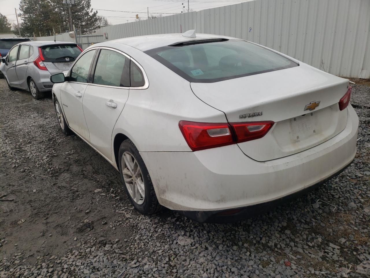 Photo 3 from auction – 2016 CHEVROLET MALIBU LT with VIN 1G1ZE5ST6GF304611