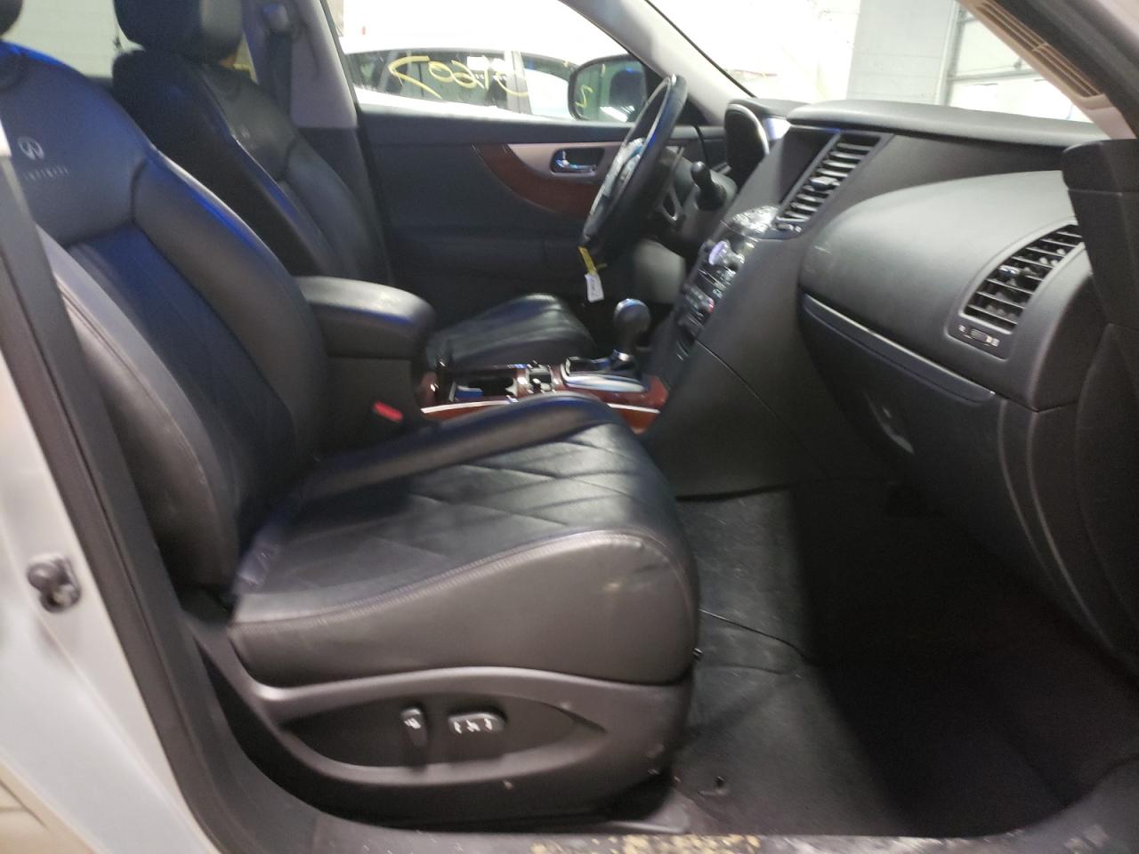 Photo 5 from auction – 2009 INFINITI FX35 with VIN JNRAS18W39M153023
