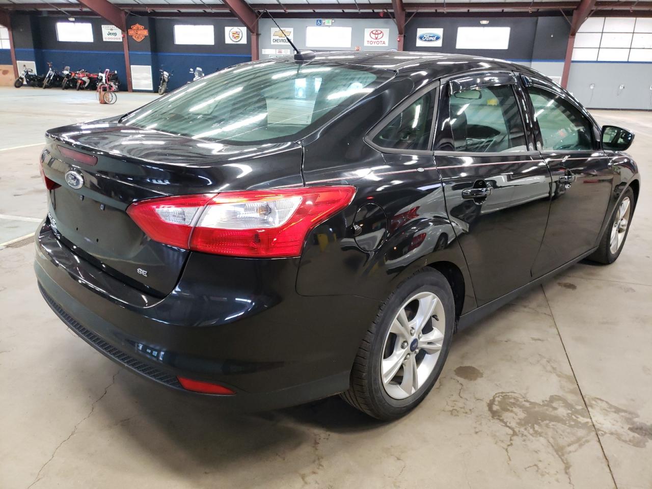 Photo 4 from auction – 2014 FORD FOCUS SE with VIN 1FADP3F24EL102114