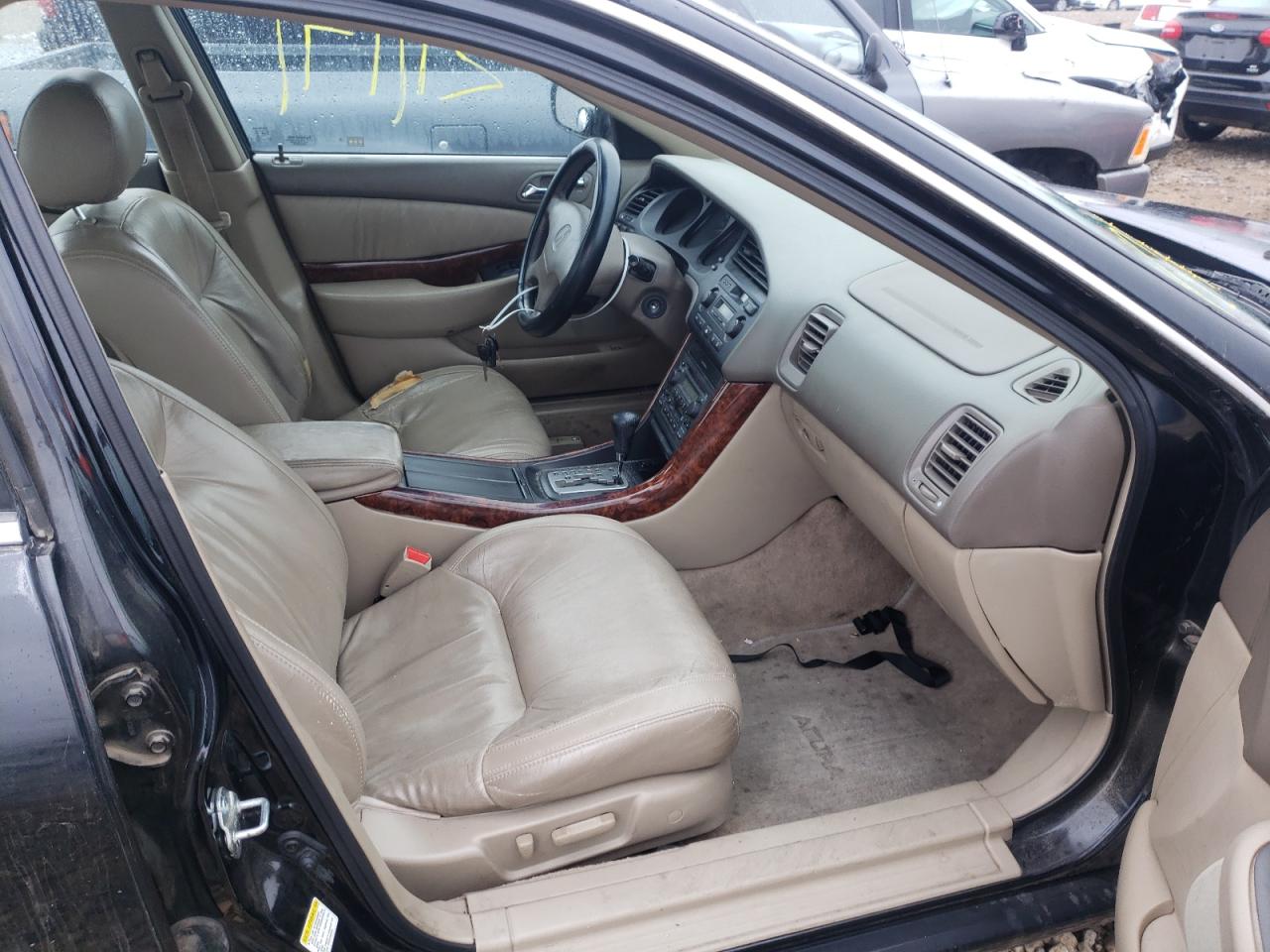 Photo 5 from auction – 2000 ACURA 3.2TL with VIN 19UUA5664YA046316