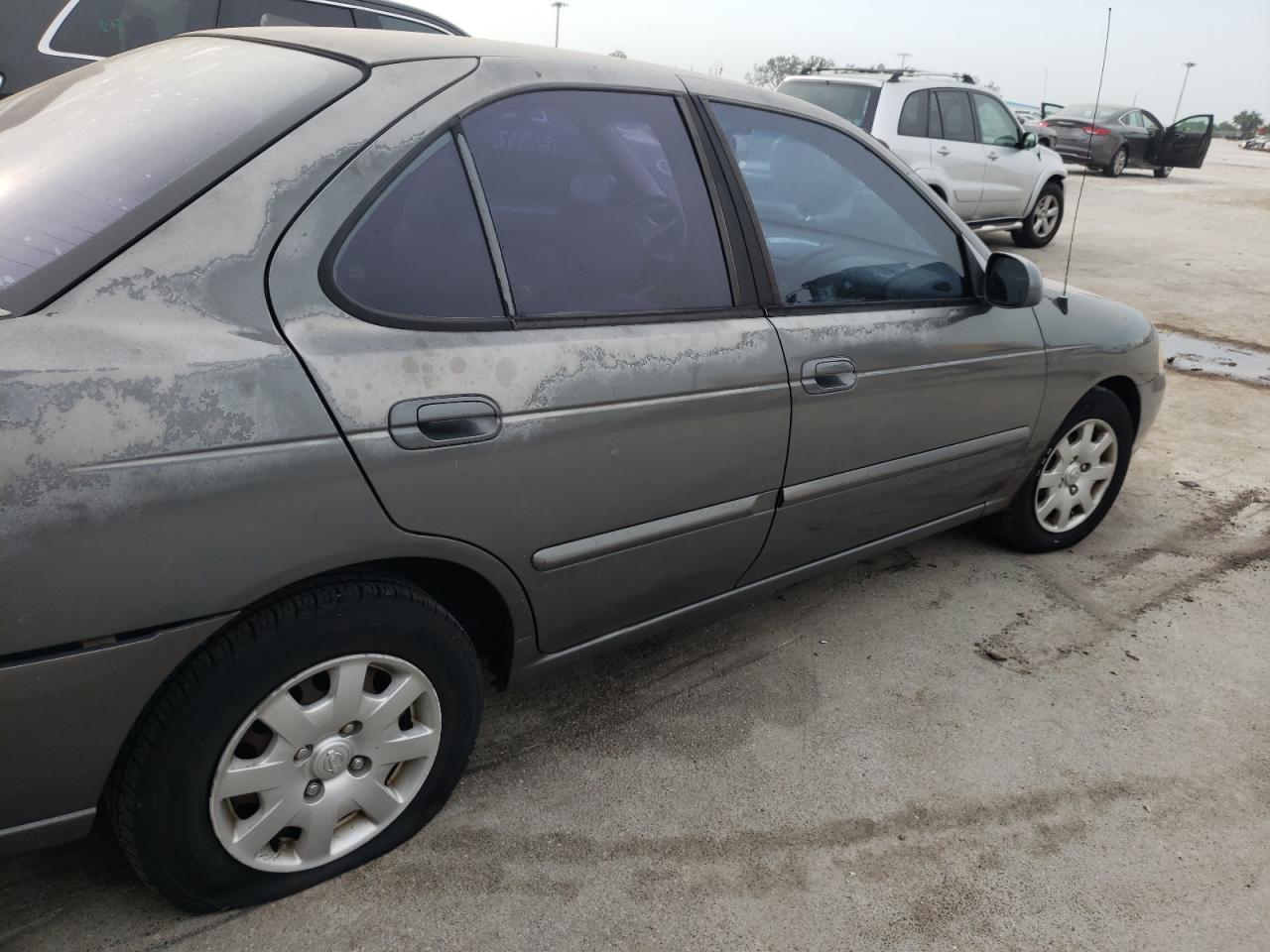 Photo 9 from auction – 2001 NISSAN SENTRA XE with VIN 3N1CB51D01L515299