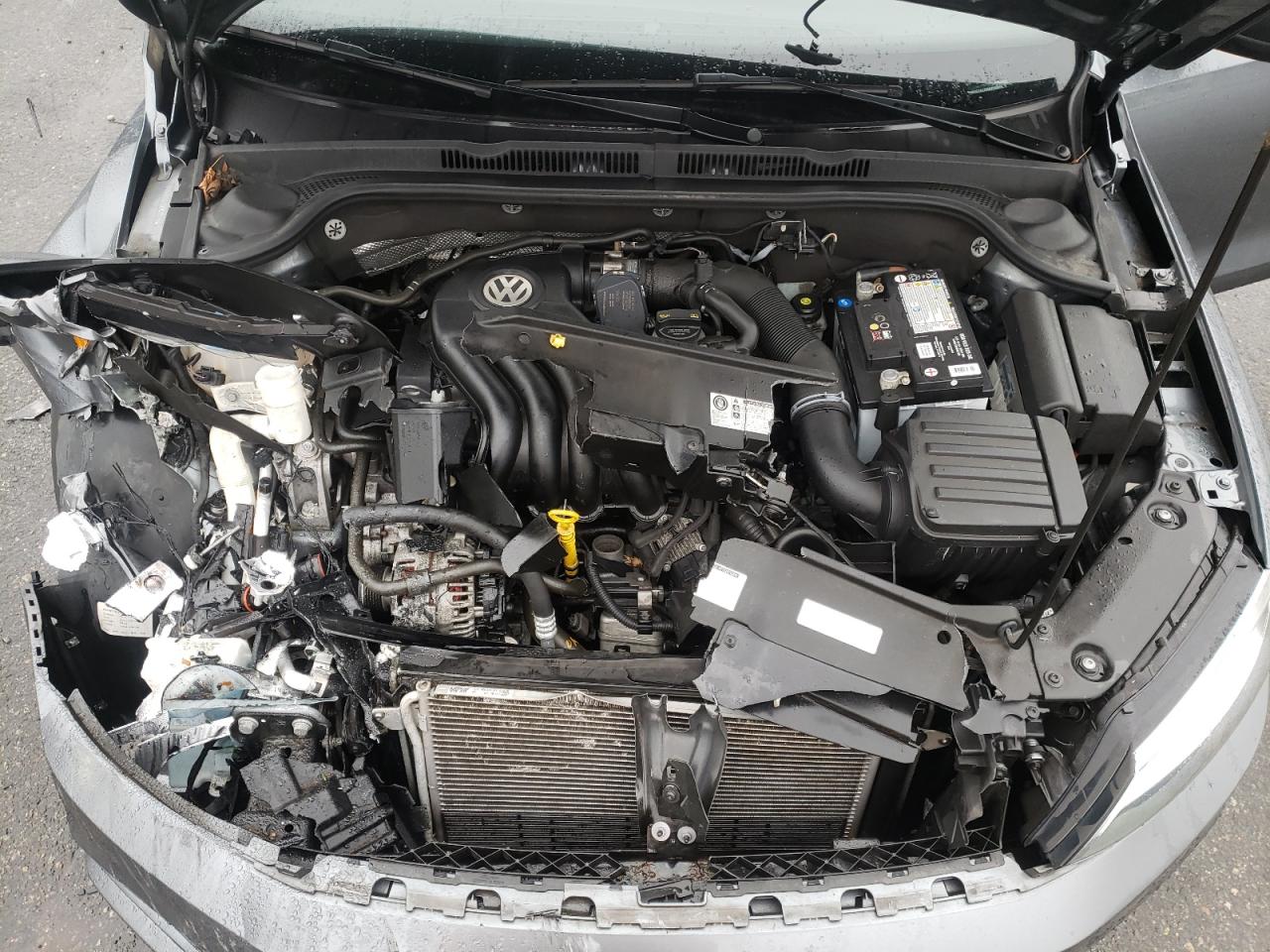 Photo 7 from auction – 2015 VOLKSWAGEN JETTA BASE with VIN 3VW2K7AJ7FM225294