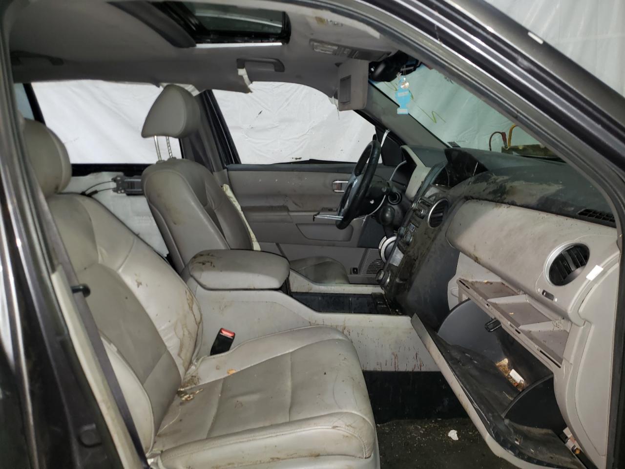 Photo 5 from auction – 2014 HONDA PILOT EXLN with VIN 5FNYF4H78EB003974