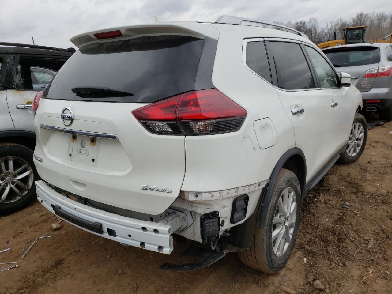 Photo 4 from auction – 2019 NISSAN ROGUE S with VIN KNMAT2MV1KP504144