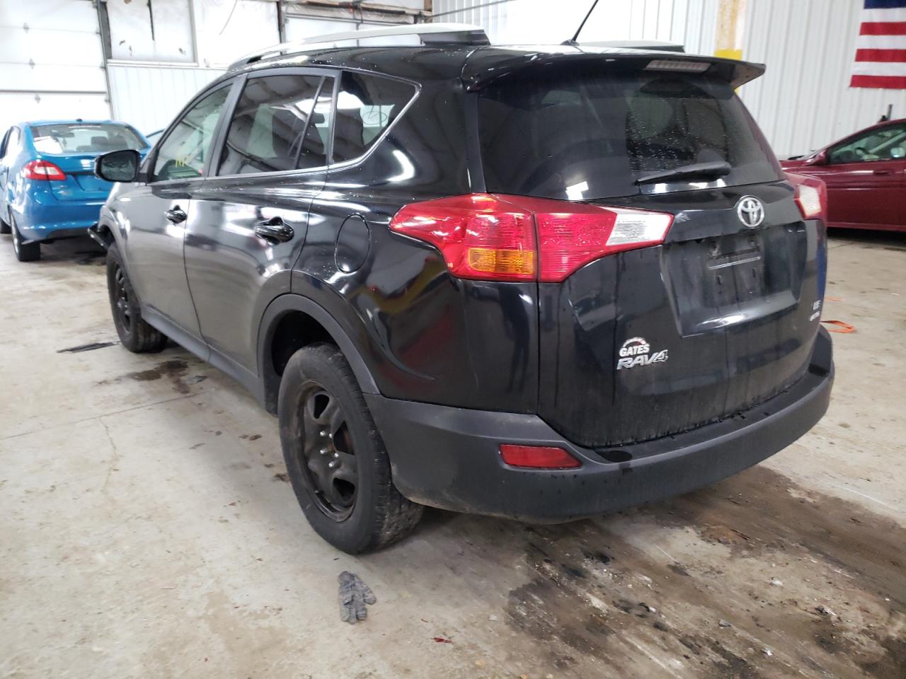 Photo 3 from auction – 2014 TOYOTA RAV4 LE with VIN 2T3BFREV7EW131171