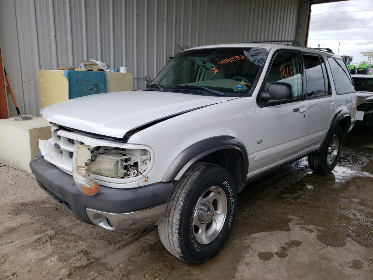 Photo 2 from auction – 2001 FORD EXPLORER X with VIN 1FMZU73E21ZA80003