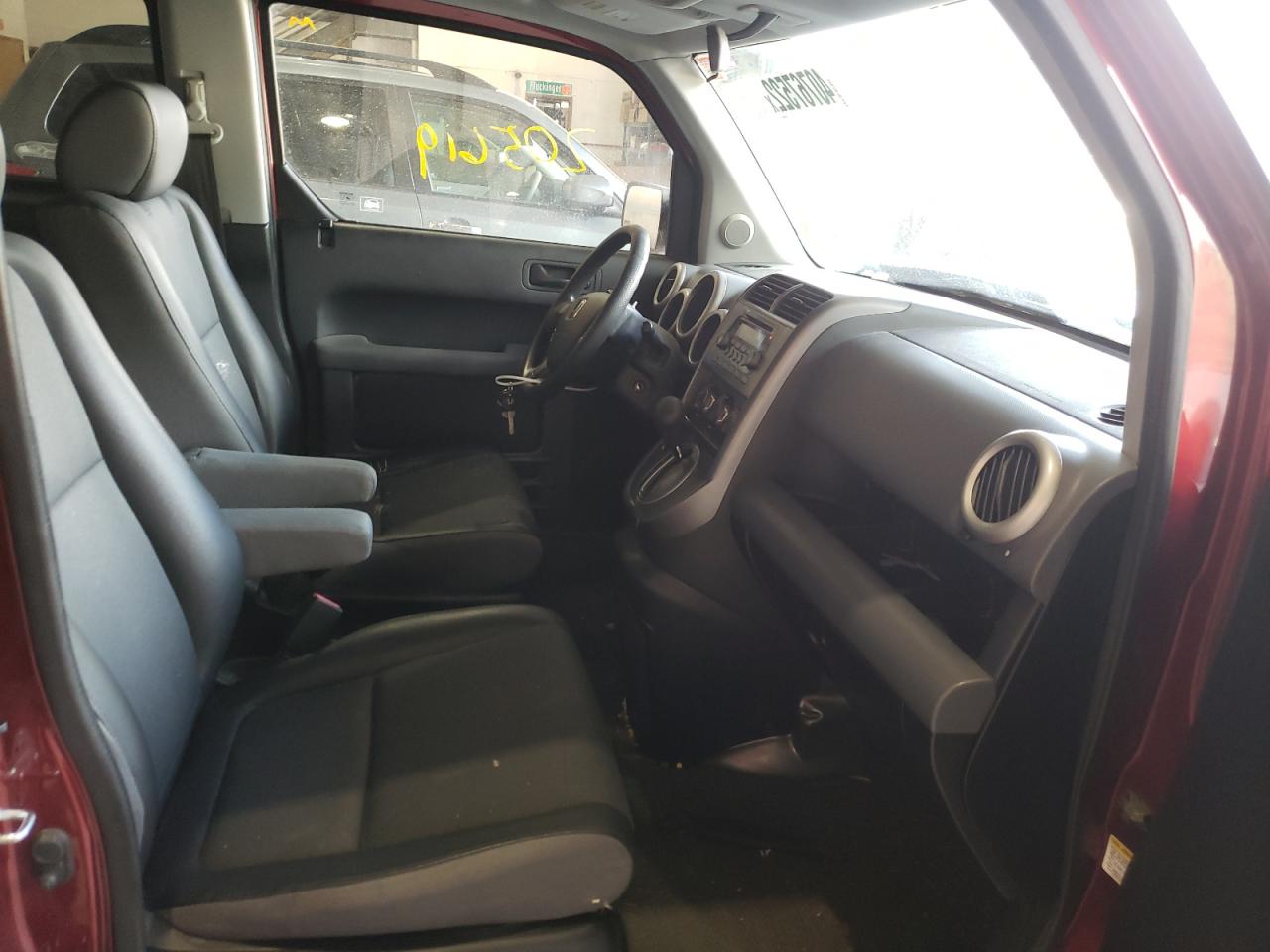 Photo 5 from auction – 2006 HONDA ELEMENT EX with VIN 5J6YH28776L003214