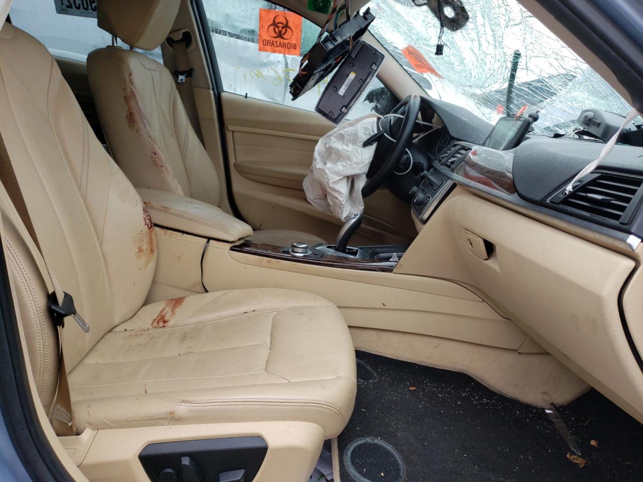 Photo 5 from auction – 2013 BMW 328 XI with VIN WBA3B3C50DF145975