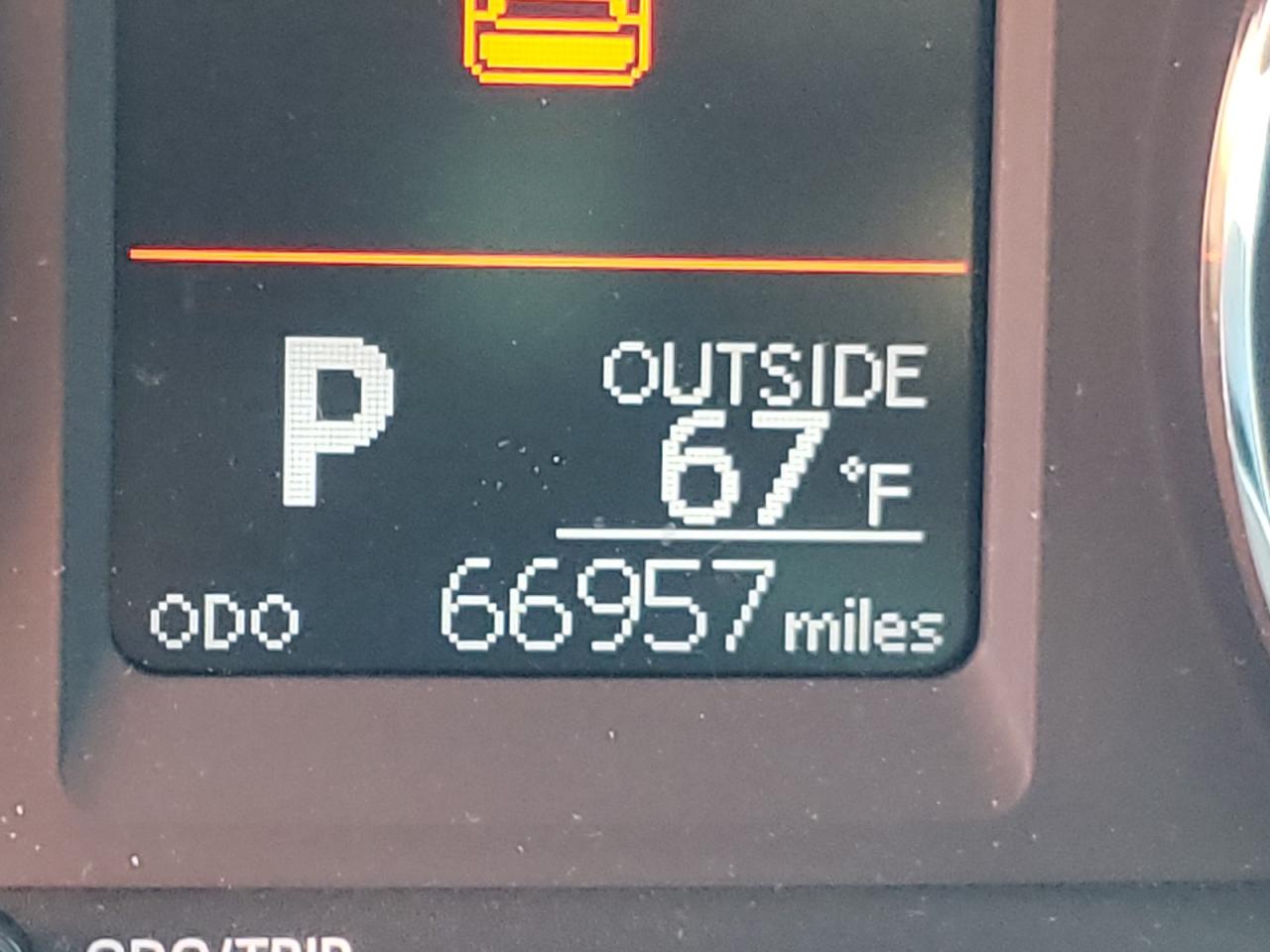 Photo 8 from auction – 2019 TOYOTA COROLLA L with VIN 5YFBURHE6KP931936