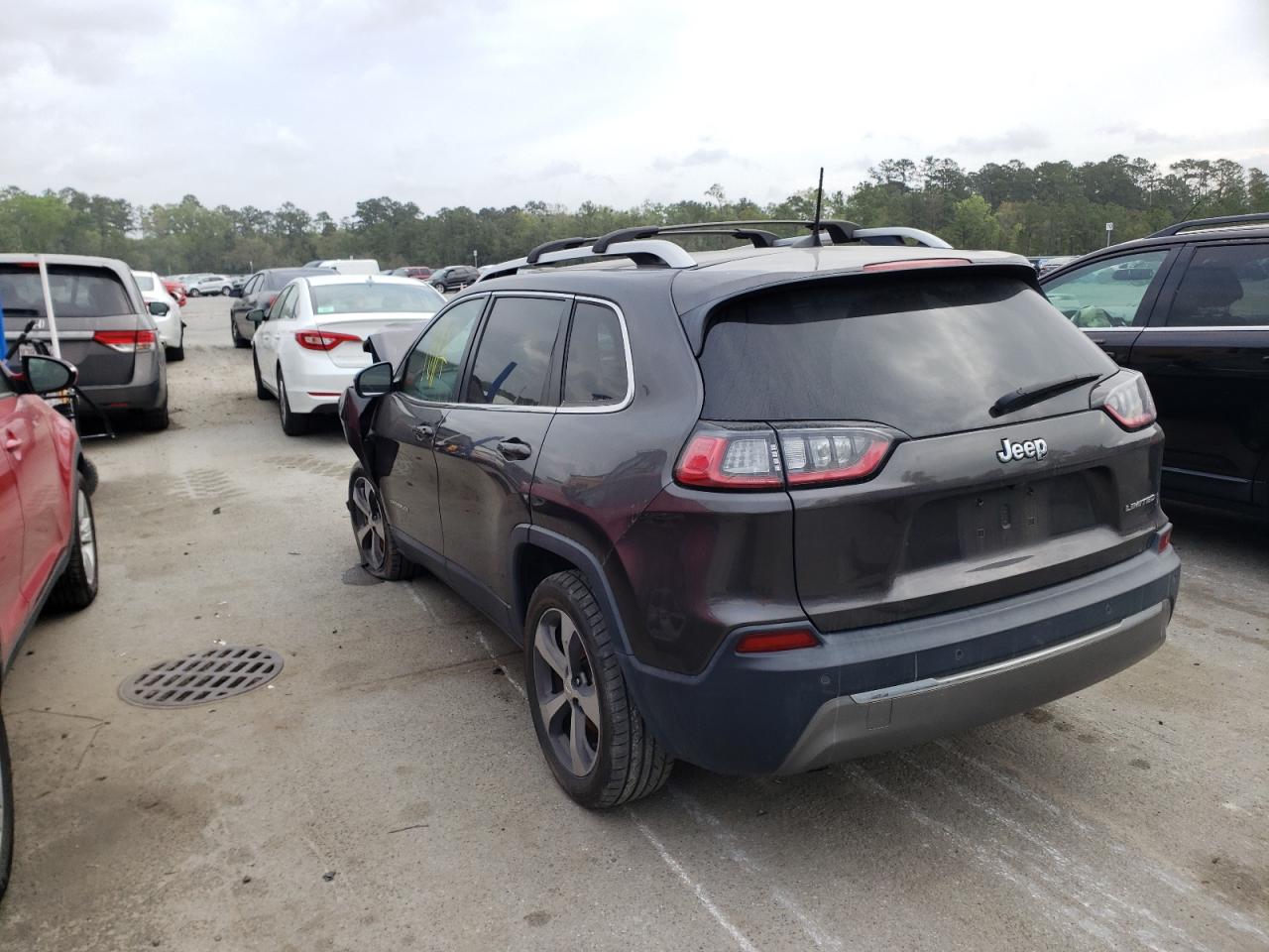 Photo 3 from auction – 2019 JEEP CHEROKEE L with VIN 1C4PJLDB3KD185360
