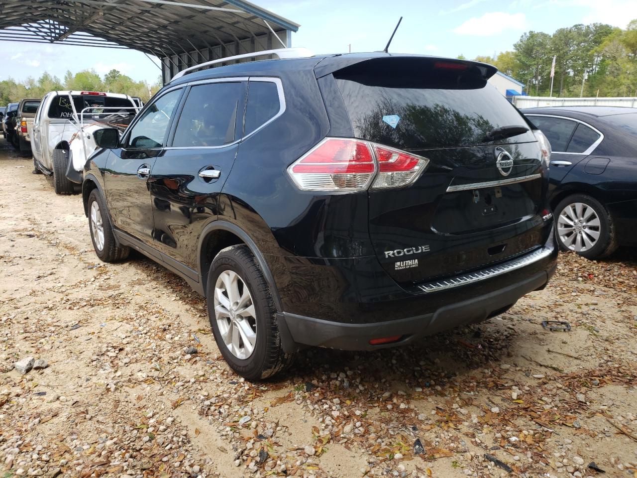 Photo 3 from auction – 2015 NISSAN ROGUE S with VIN KNMAT2MV9FP502437