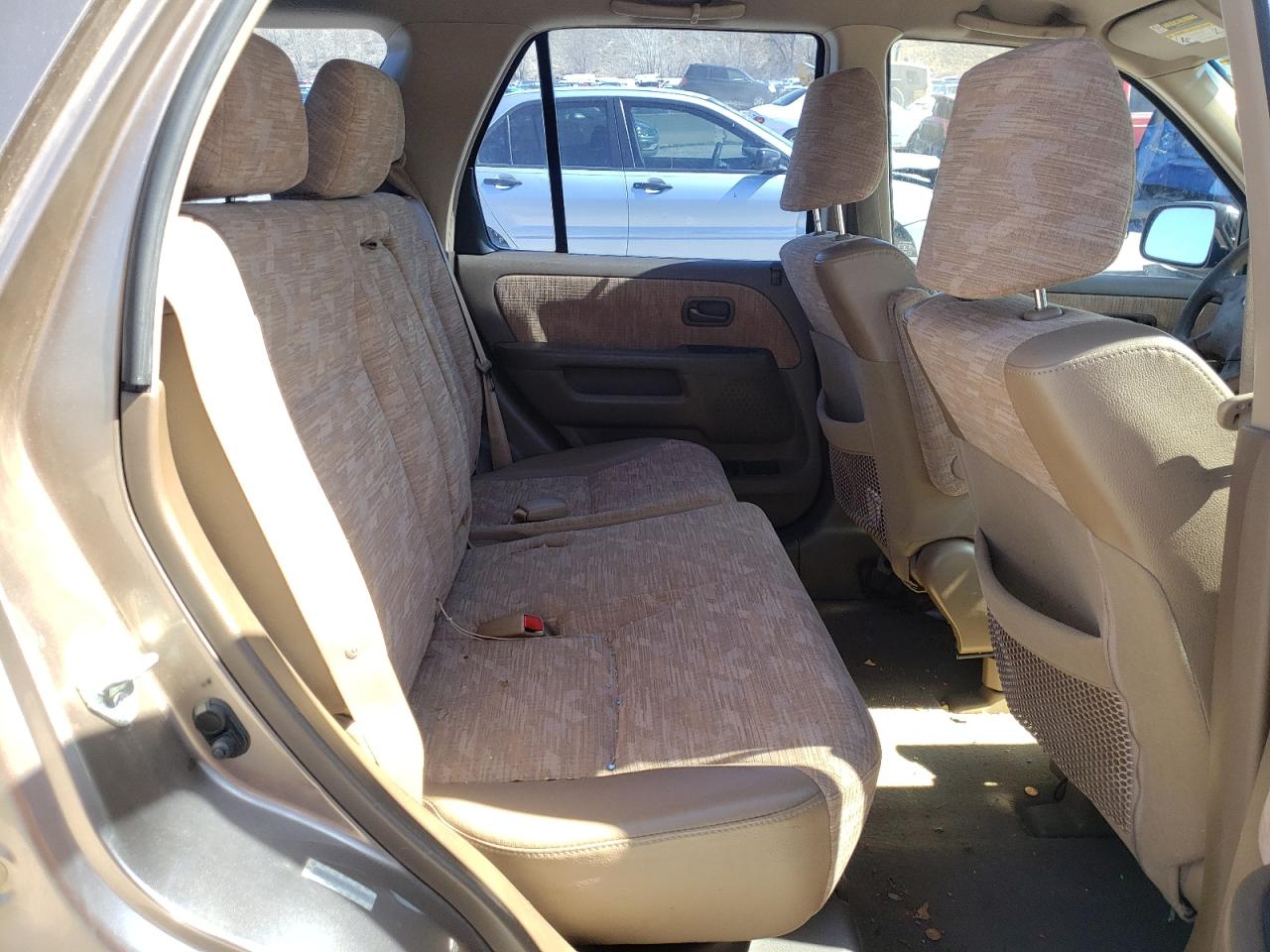Photo 6 from auction – 2003 HONDA CR-V LX with VIN JHLRD78413C016757