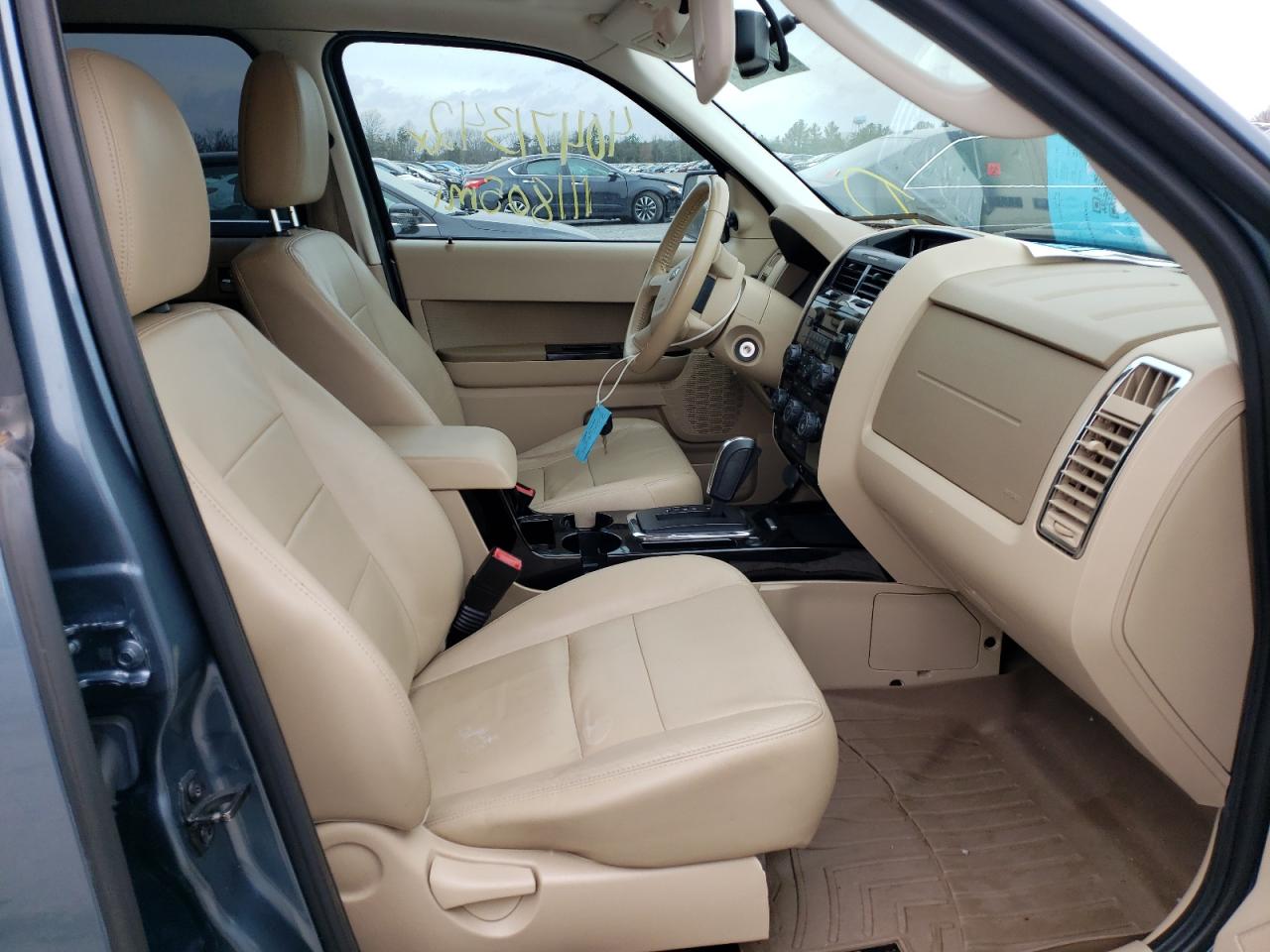 Photo 5 from auction – 2012 FORD ESCAPE LIM with VIN 1FMCU9EG9CKC74717