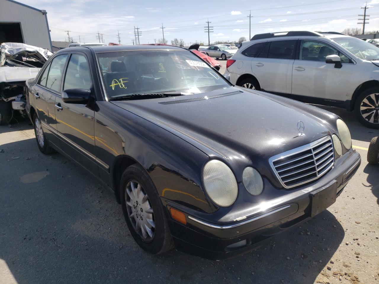 Photo 1 from auction – 2001 MERCEDES-BENZ E 320 with VIN WDBJF65J81B287275