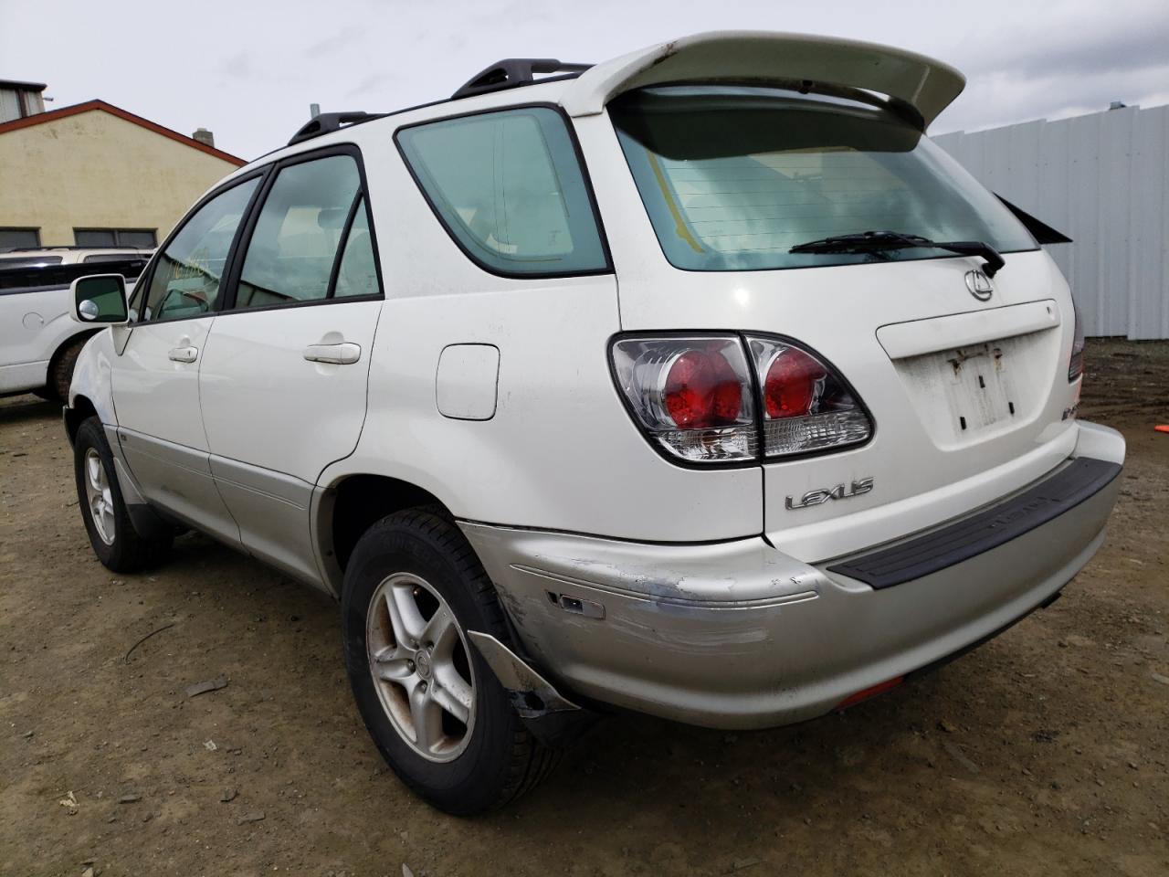Photo 3 from auction – 2001 LEXUS RX 300 with VIN JTJHF10U710178111