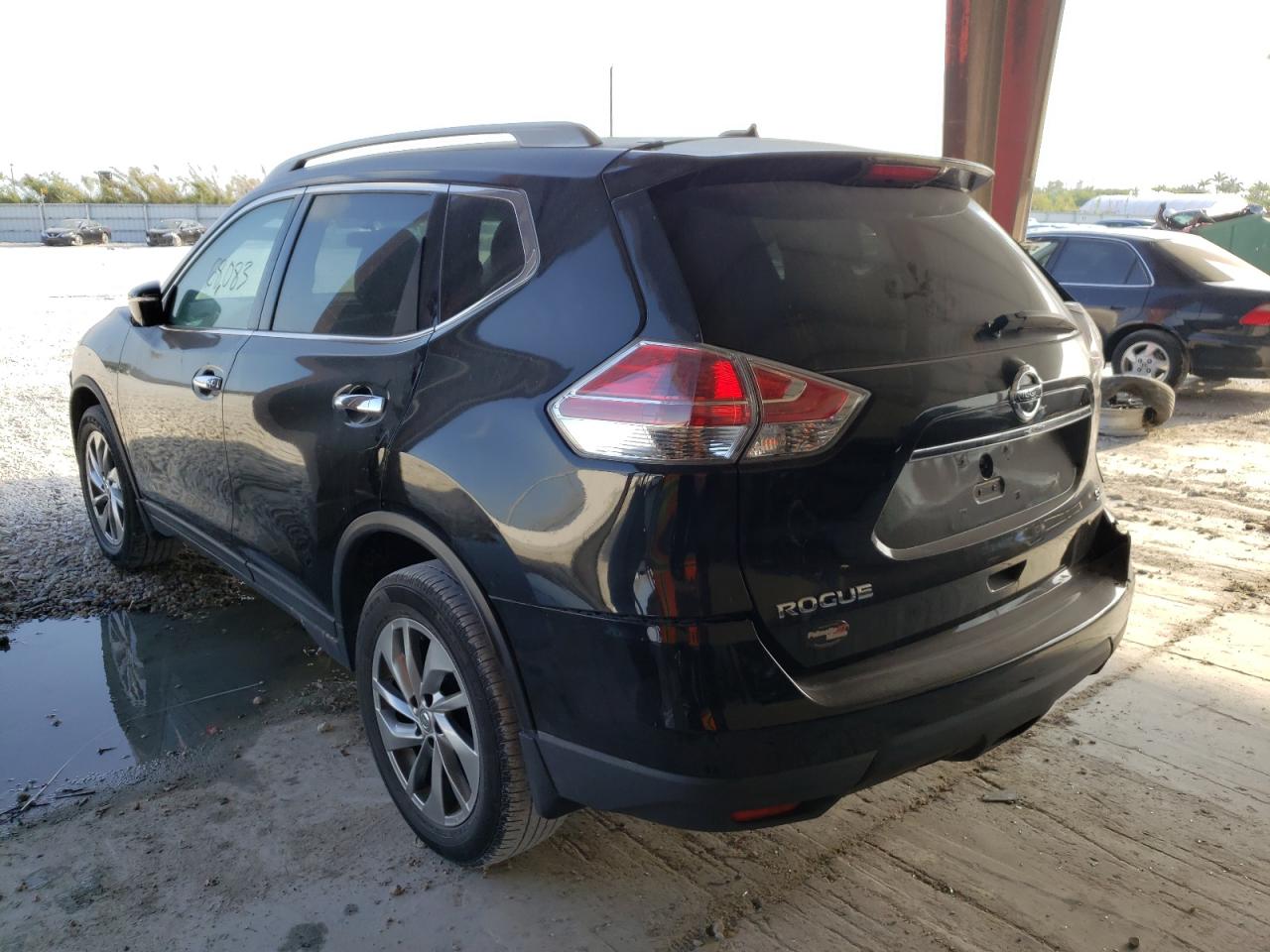 Photo 3 from auction – 2015 NISSAN ROGUE S with VIN 5N1AT2MT5FC917577