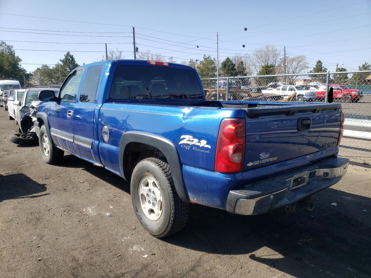 Photo 3 from auction – 2003 CHEVROLET SILVERADO with VIN 1GCEK19T83E108764