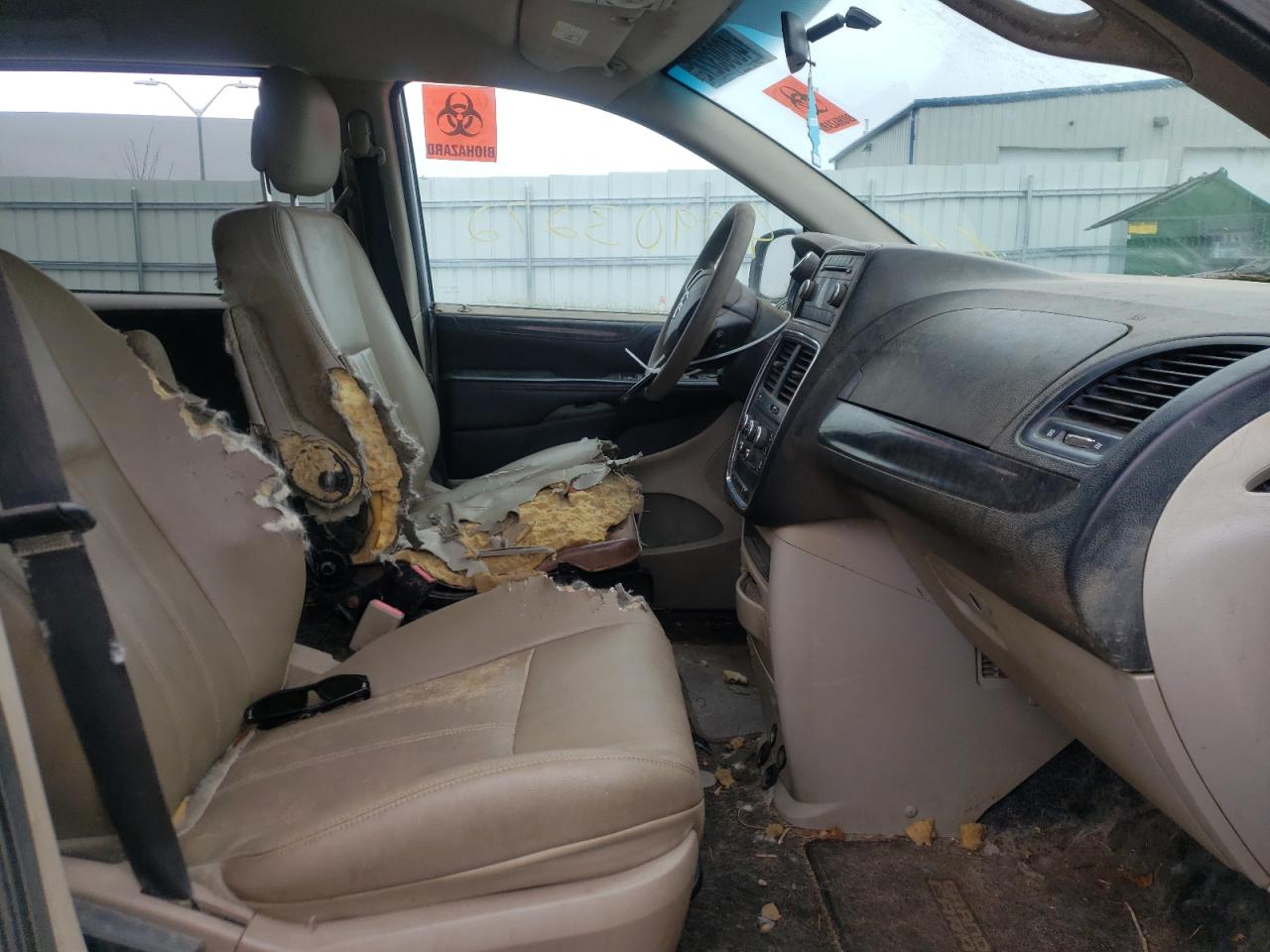 Photo 5 from auction – 2011 DODGE GRAND CARA with VIN 2D4RN3DG8BR651499