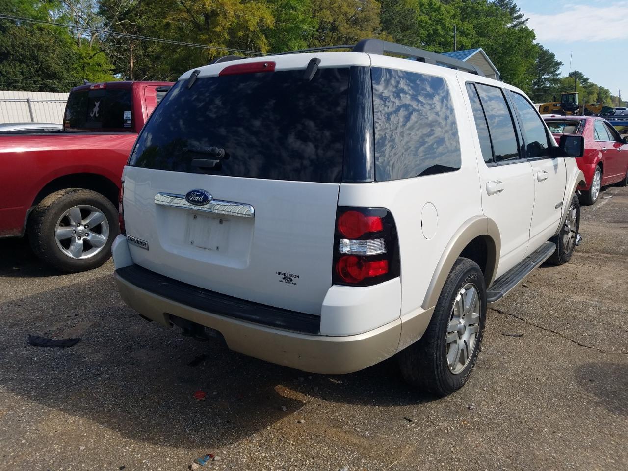 Photo 4 from auction – 2008 FORD EXPLORER E with VIN 1FMEU64E08UA29985
