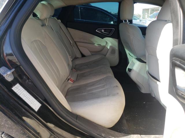 Photo 6 from auction – 2015 CHRYSLER 200 LIMITE with VIN 1C3CCCAB9FN657658