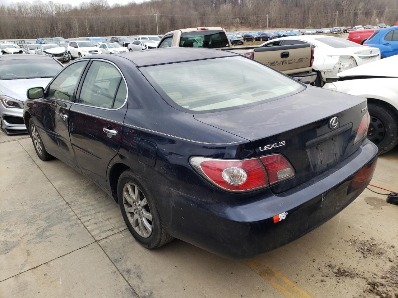 Photo 3 from auction – 2004 LEXUS ES 330 with VIN JTHBA30G345042903