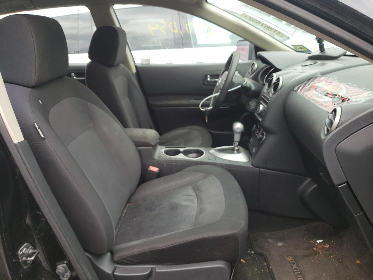 Photo 5 from auction – 2012 NISSAN ROGUE S with VIN JN8AS5MT6CW282814