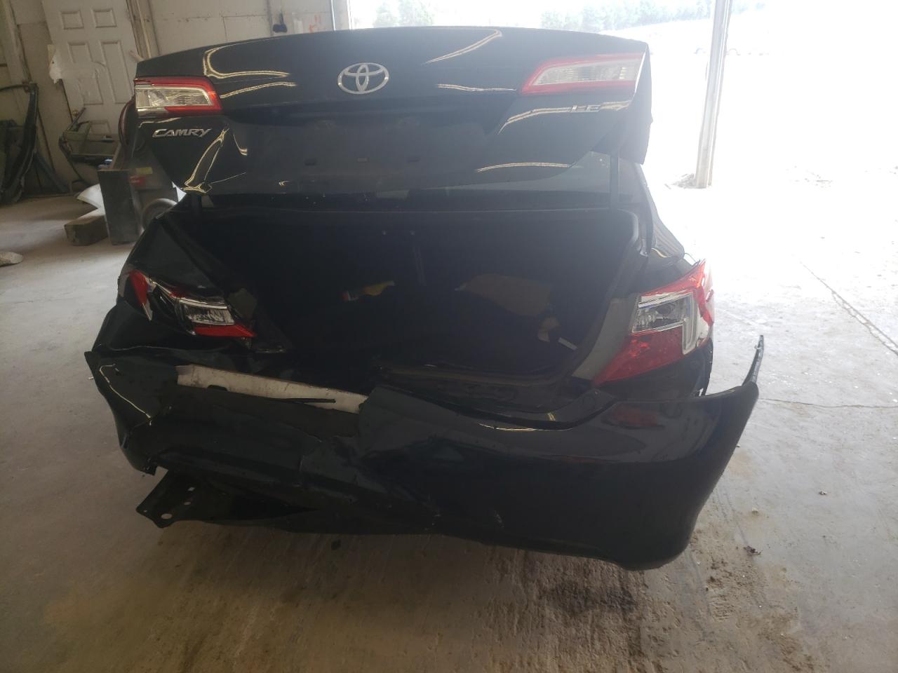 Photo 9 from auction – 2014 TOYOTA CAMRY L with VIN 4T4BF1FK8ER388148