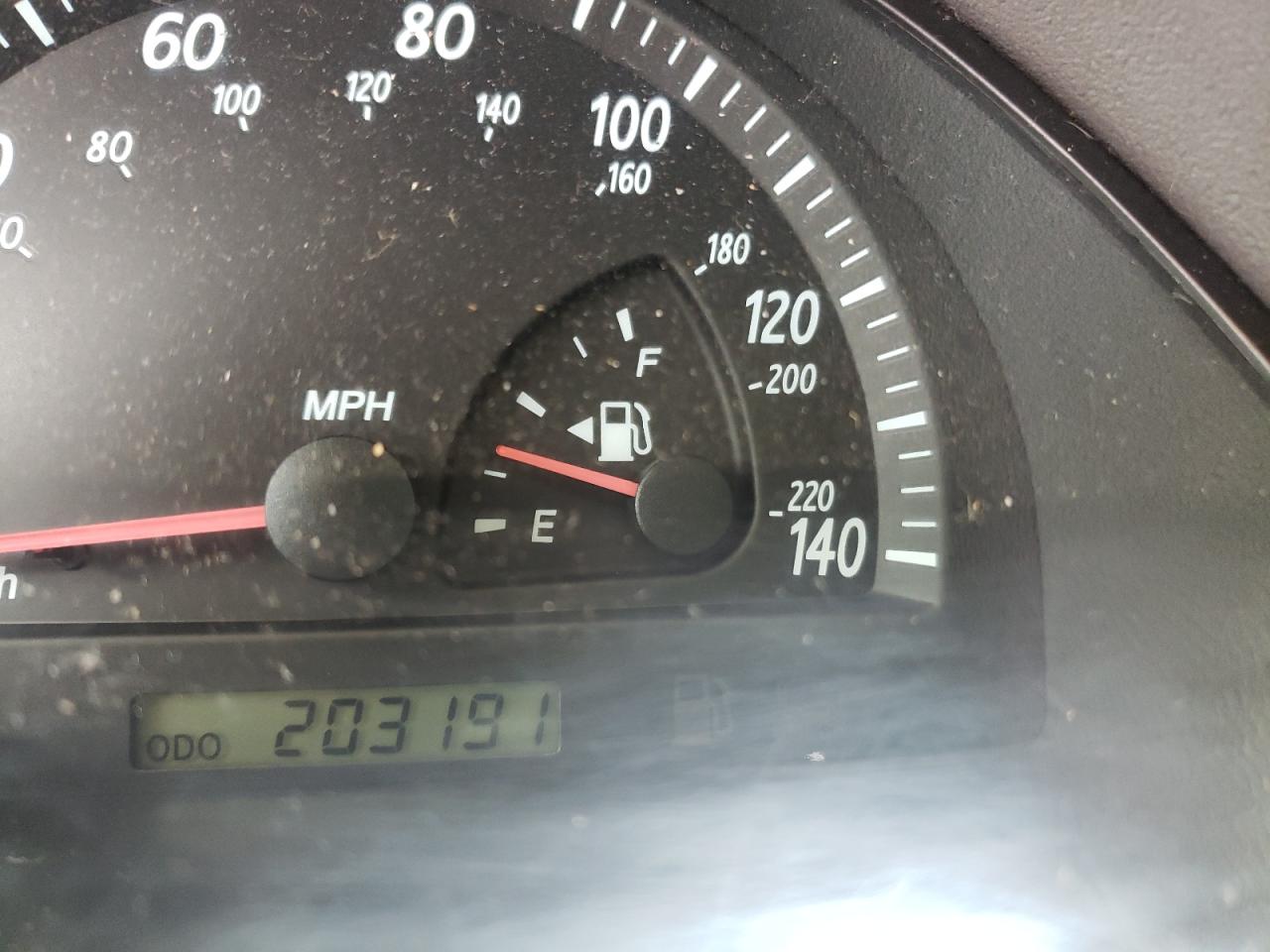 Photo 8 from auction – 2004 TOYOTA CAMRY LE with VIN 4T1BE32K84U377938