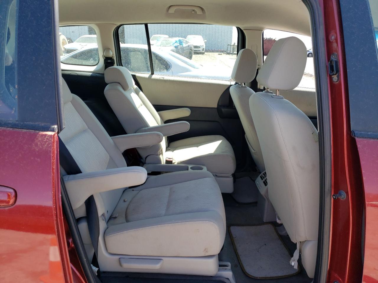 Photo 6 from auction – 2010 MAZDA 5 with VIN JM1CR2W33A0359957