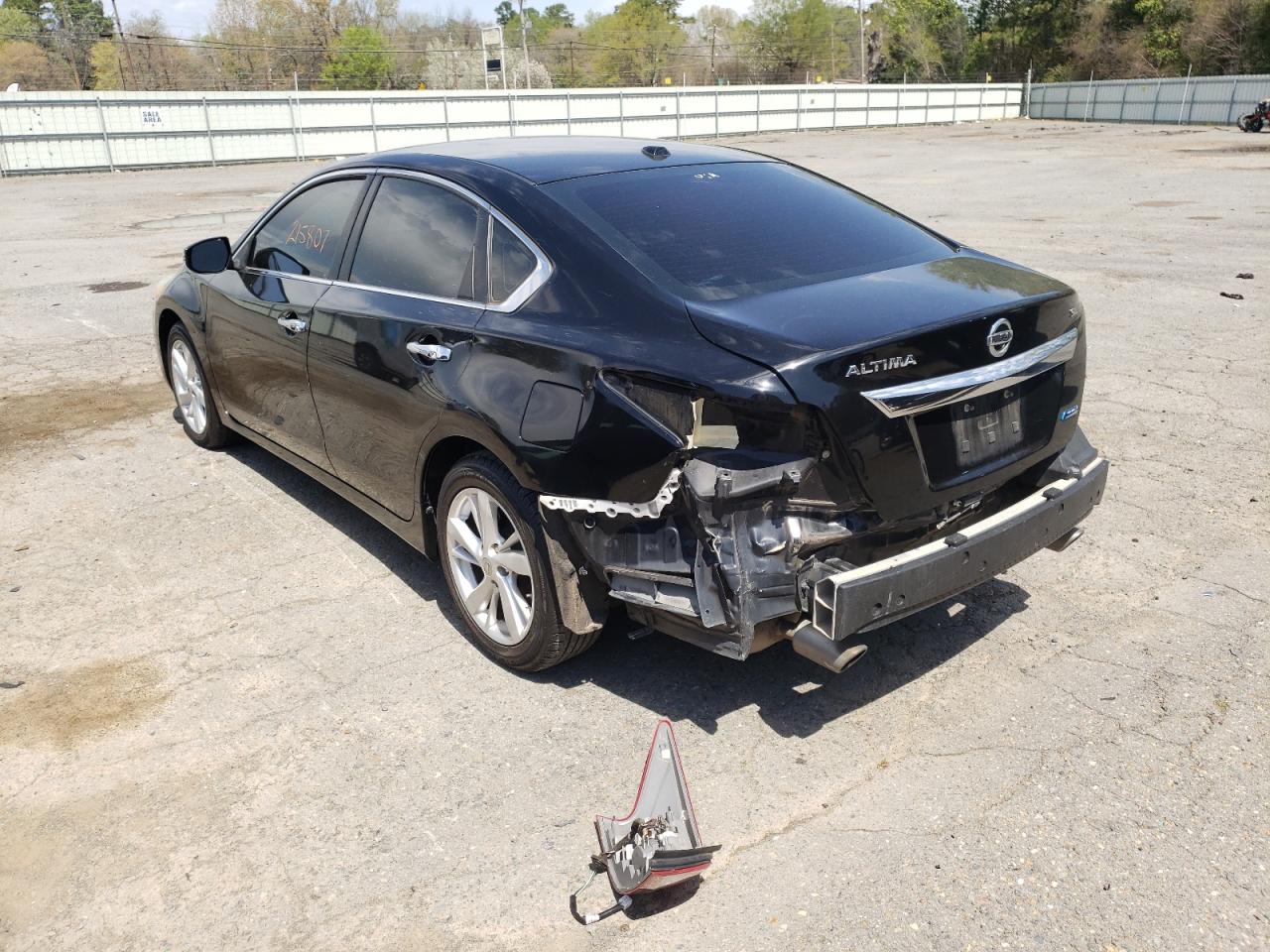 Photo 3 from auction – 2013 NISSAN ALTIMA 2.5 with VIN 1N4AL3AP4DN406001