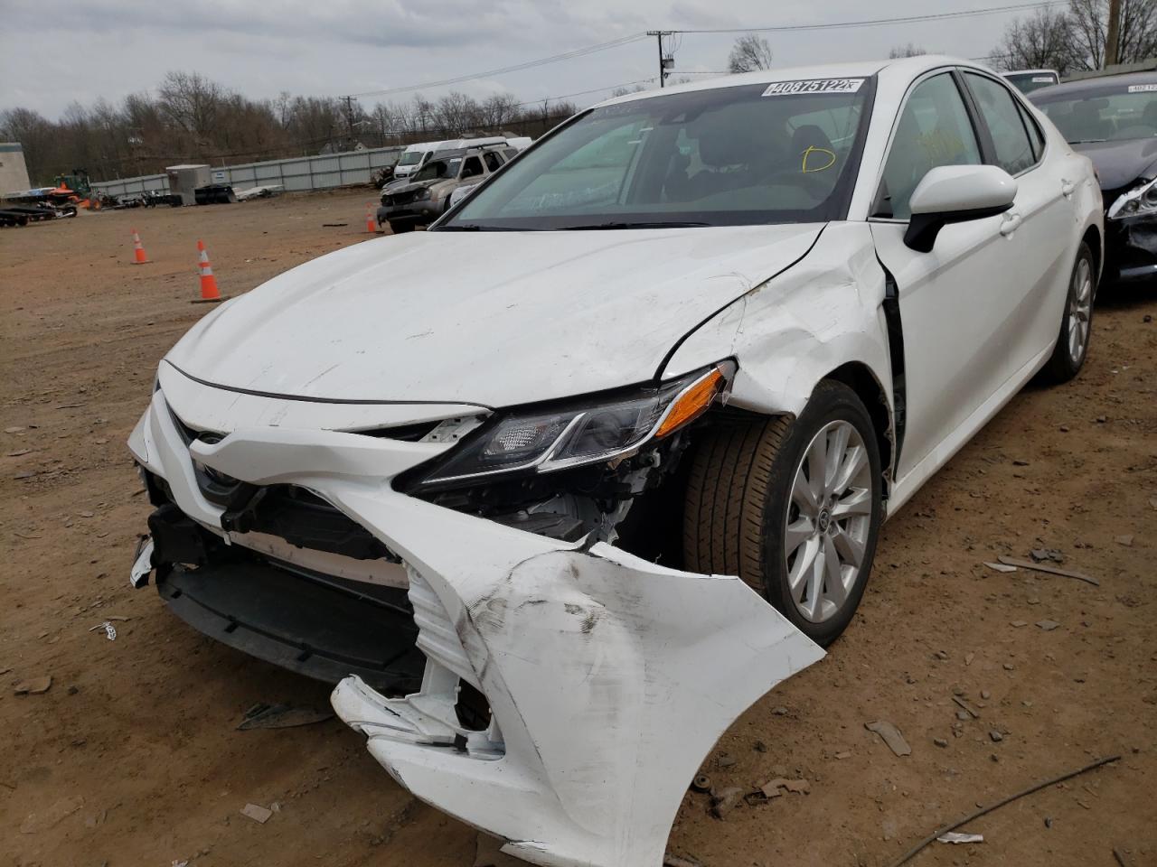 Photo 2 from auction – 2020 TOYOTA CAMRY LE with VIN 4T1C11AK7LU358981