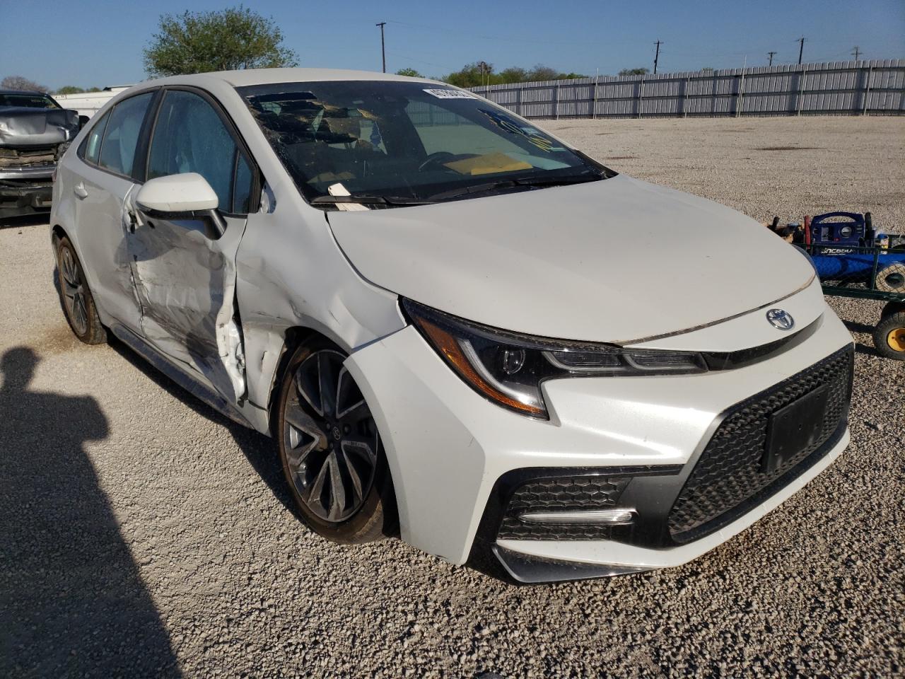 TOYOTA COROLLA SE 2021 with VIN 5YFS4MCEXMP064313 - Photo from auction